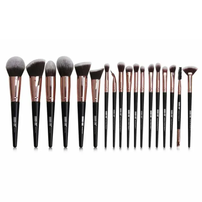 MAANGE 18Pcs Face & Eye Professional Makeup Brushes Set – Black