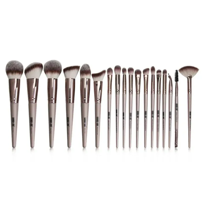 MAANGE 18Pcs Face & Eye Professional Makeup Brushes Set – Rose Gold